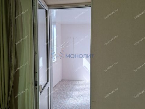 3-komnatnaya-ul-rodionova-d-197-k1 фото