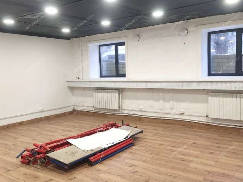 помещение под коммерческую недвижимость на улице Дьяконова