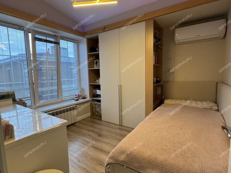 дом в деревне Новая