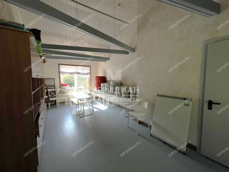 здание под коммерческую недвижимость на Альпийская село Шава