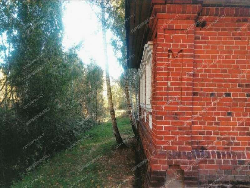 дом на  Тюрино