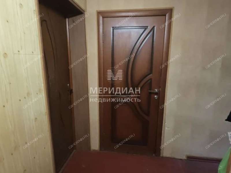 комната в доме 52 на улице Василия Иванова
