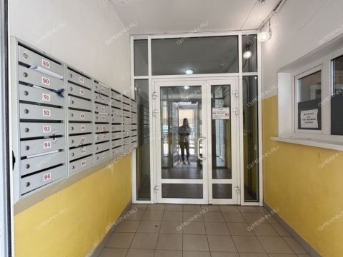 1-komnatnaya-ul-gornaya-d-11-k5 фото