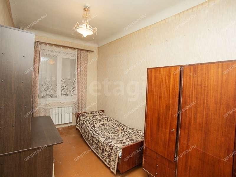 трёхкомнатная квартира на улице Страж Революции дом 23