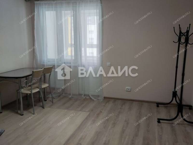 квартира-студия на проспекте Героев Донбасса дом 8