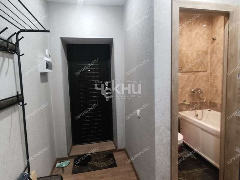 двухкомнатная квартира на улице Ванеева дом 69