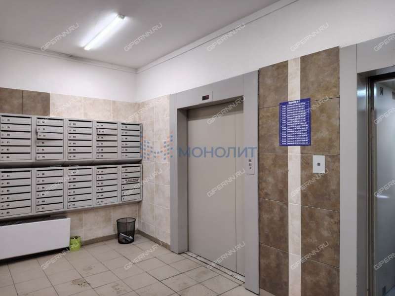 однокомнатная квартира на бульваре 60-летия Октября дом 23 к1