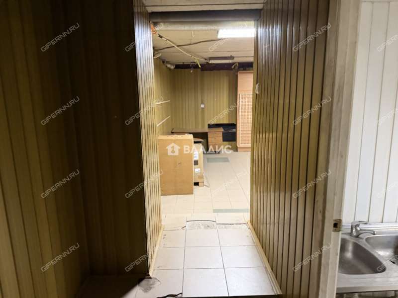 помещение под помещение свободного назначения на улице 40 лет Октября
