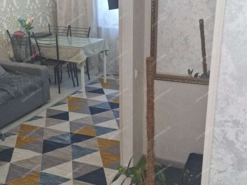 трёхкомнатная квартира на Берёзовской улице дом 80