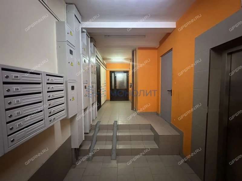 однокомнатная квартира на улице Движенцев дом 34