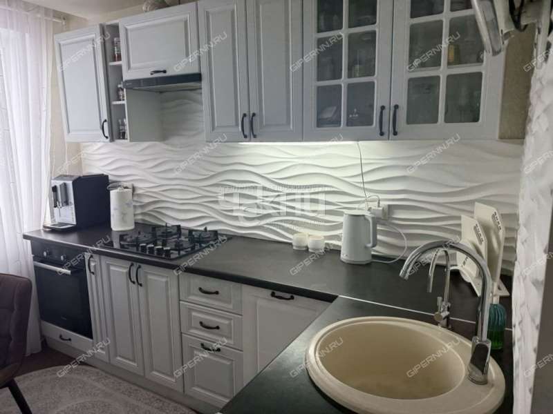 трёхкомнатная квартира на улице Тимирязева дом 1