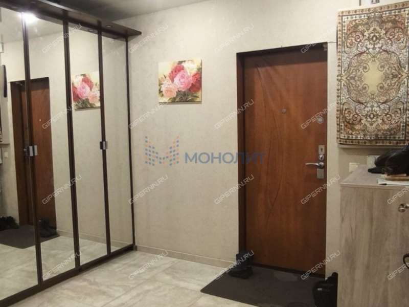 трёхкомнатная квартира на улице Родионова дом 165 к12