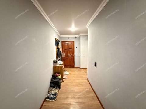 3-komnatnaya-ul-kovalihinskaya-d-64 фото