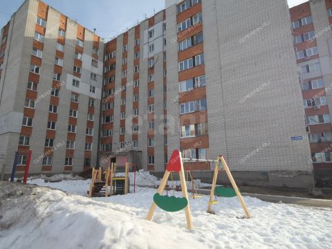 2-komnatnaya-ul-polevaya-d-10 фото